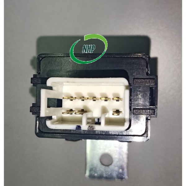 Proton Wira / Waja Center Locking Relay (8 Pin) PGMall