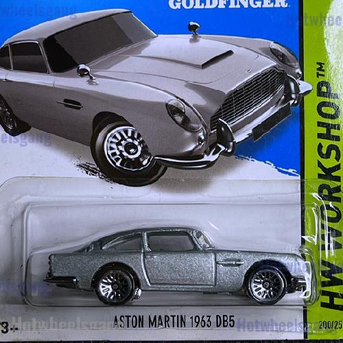 Hot Wheel Aston Martin 1963 DB5 007 Goldfinger James Bond 2014 Collection Series 1963 Aston Martin D