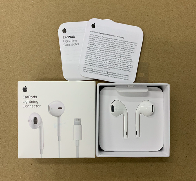 Apple Iphone Earpods Earphones Lightning Connector *No Need Bluetooth* / 3.5mm Aux Connector Earpods
